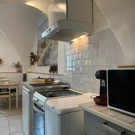 Cote Cour - Voute By Prim0 C0nciergerie Обьер